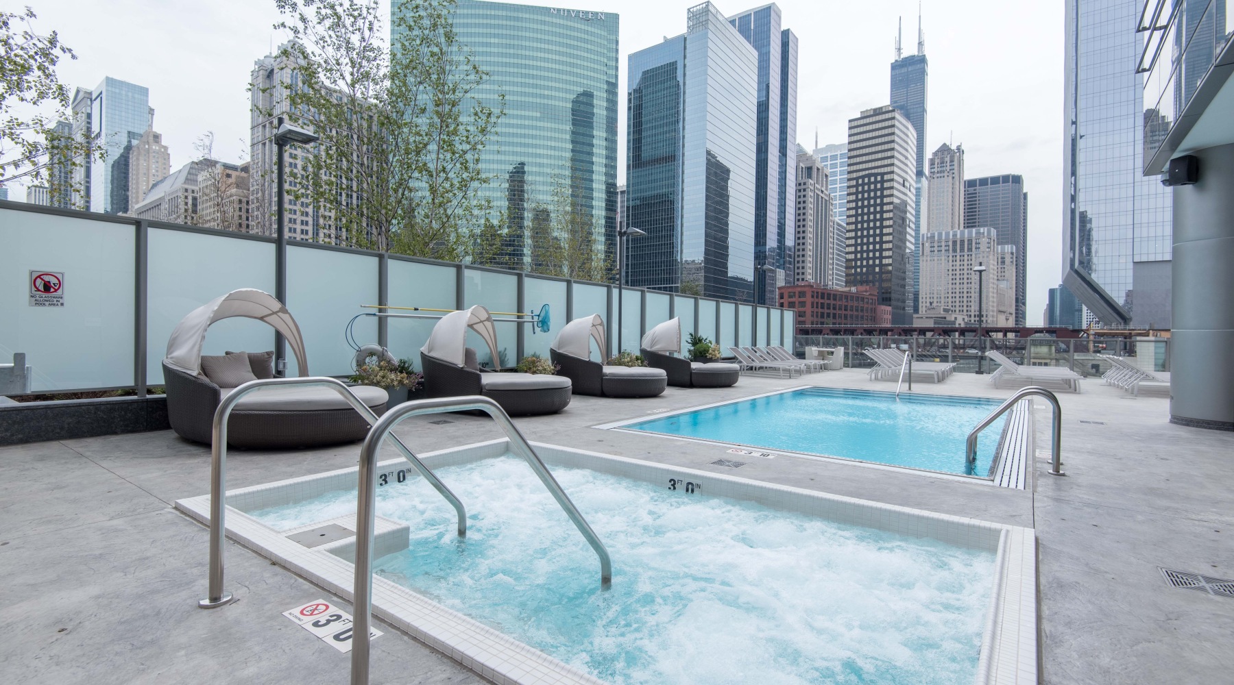Pool Lounge outdoor pool and hot tub at Wolf Point West